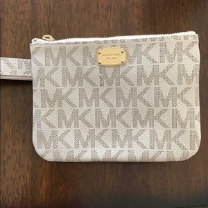 NWT Holiday MK SALE ‼️